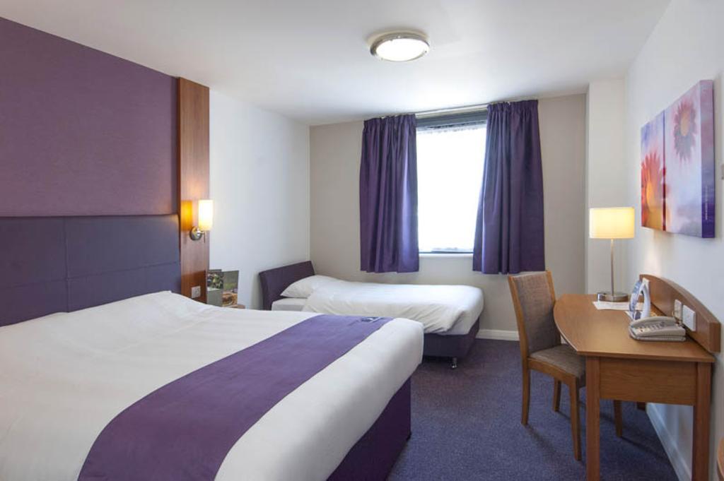 Premier Inn Reading Central Номер фото
