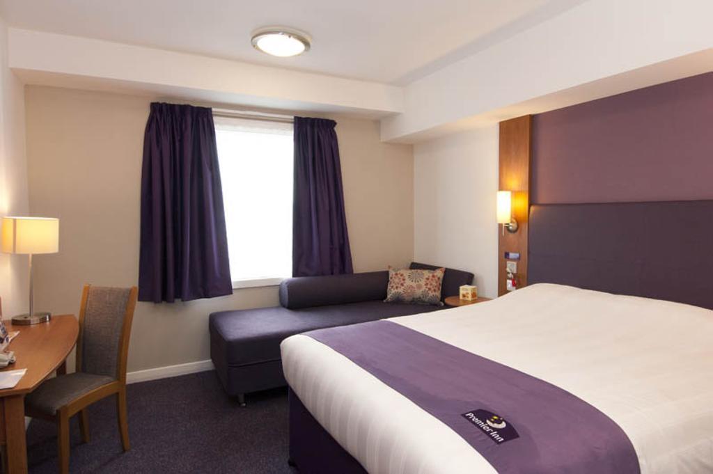Premier Inn Reading Central Номер фото