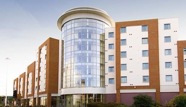 Premier Inn Reading Central Экстерьер фото